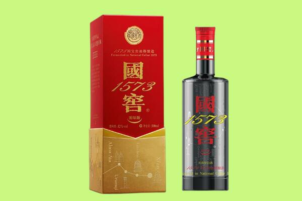 祁连县回收国窖1573.jpg